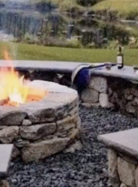 Fireplaces & Firepits!