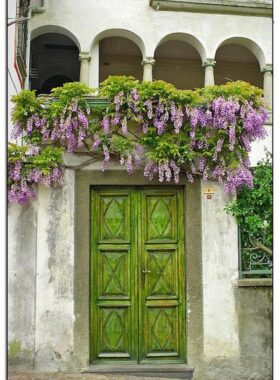 Doorways of the Old World